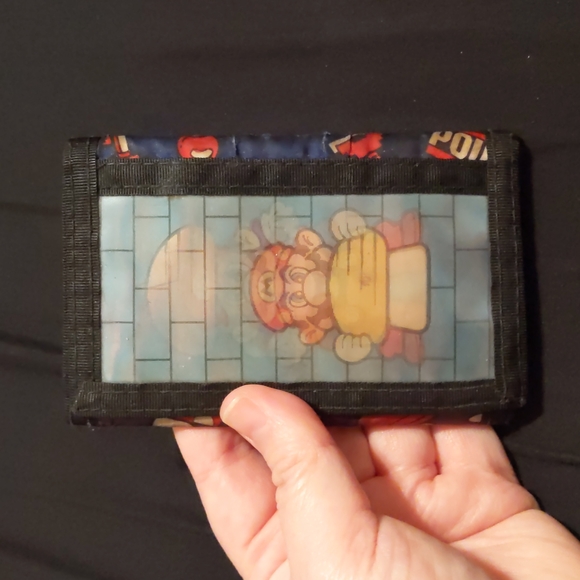 Nintendo Other - Nintendo, vintage 1990 Velcro trifold Mario wallet with hologram on front
